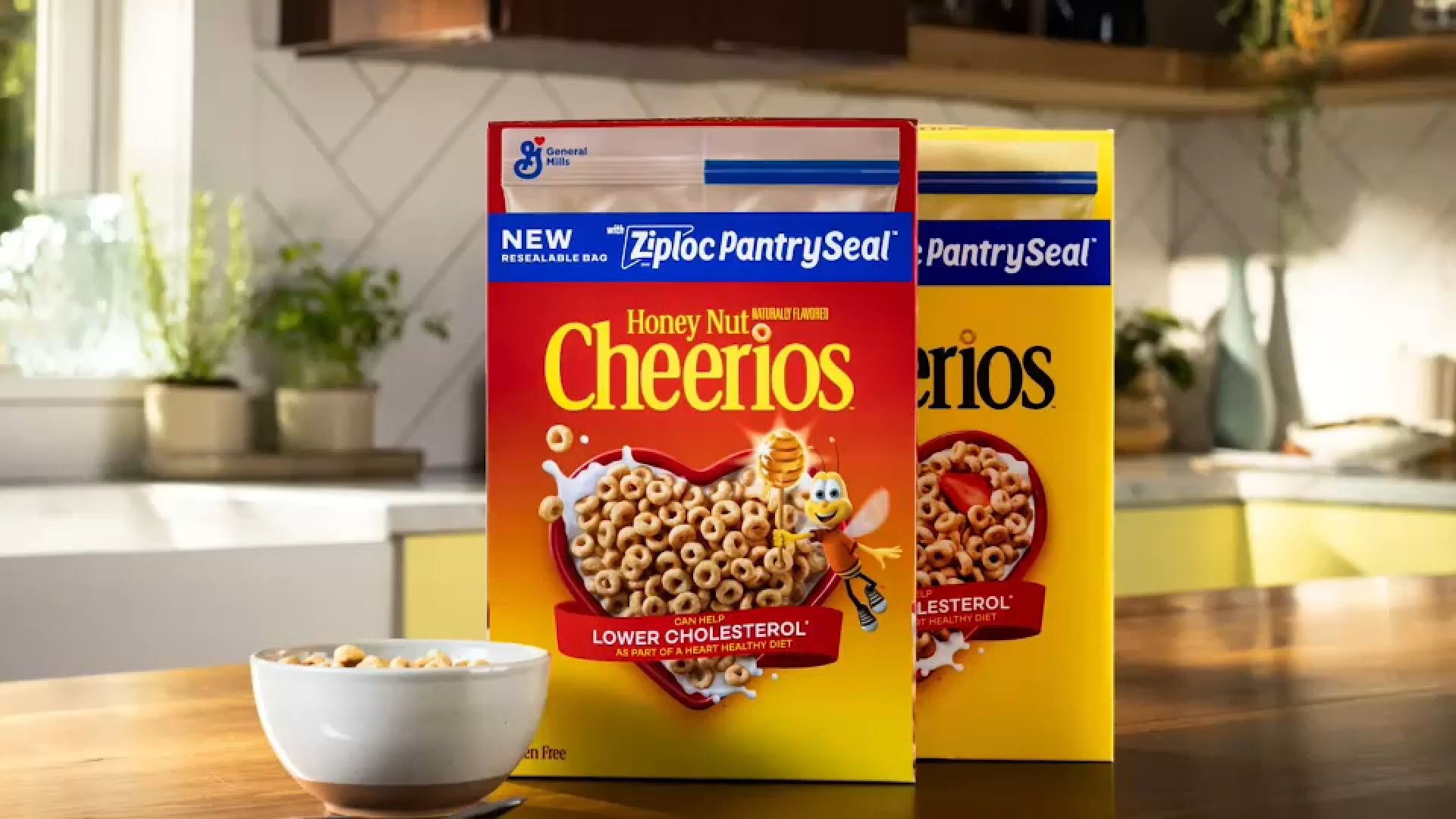 Cheerios teams up with Ziploc to add resealable bag to cereal boxes
       — ABC7 Chicago (WLS-TV)